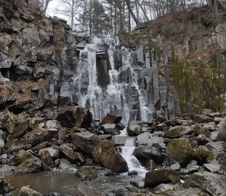 Шкотовские водопады